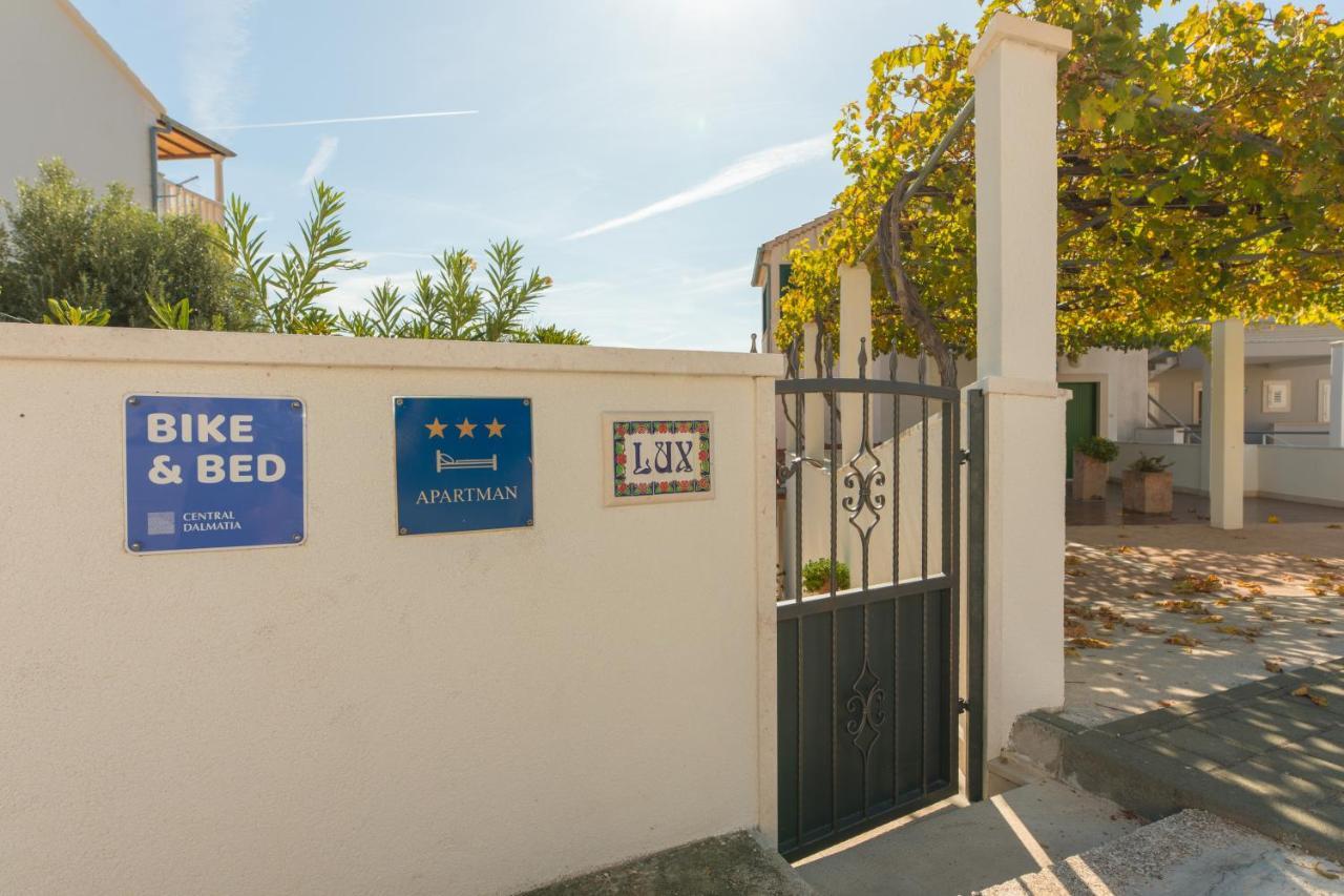 Apartments Lux Bol Eksteriør billede