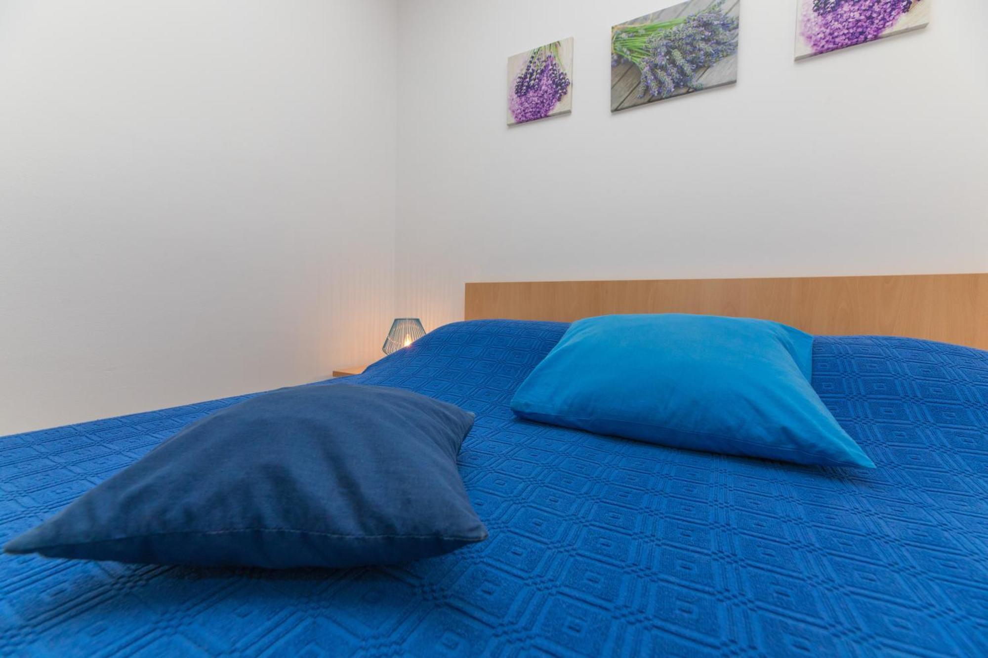 Apartments Lux Bol Eksteriør billede