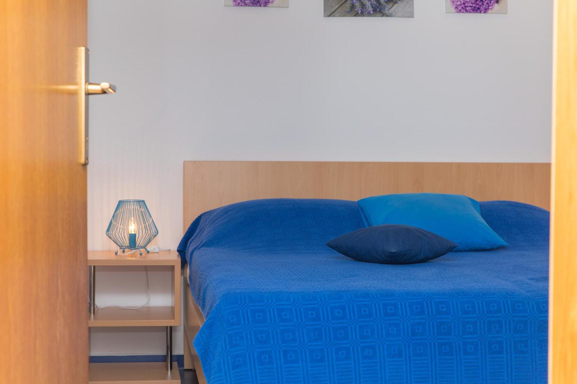 Apartments Lux Bol Eksteriør billede