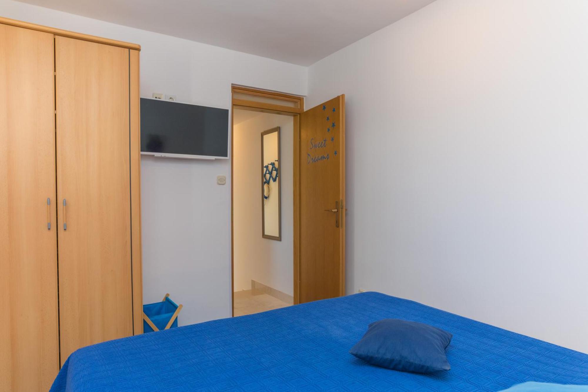 Apartments Lux Bol Eksteriør billede