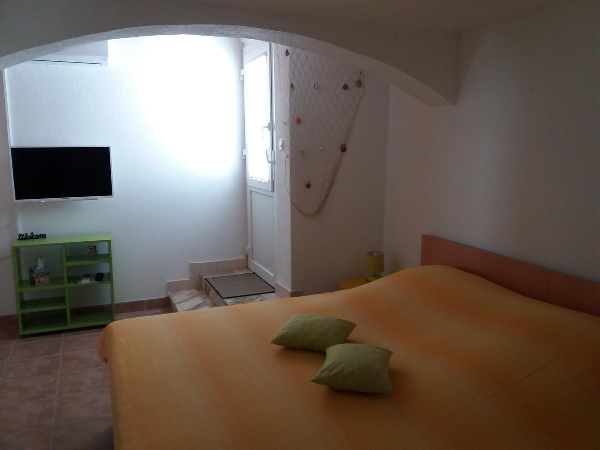 Apartments Lux Bol Eksteriør billede